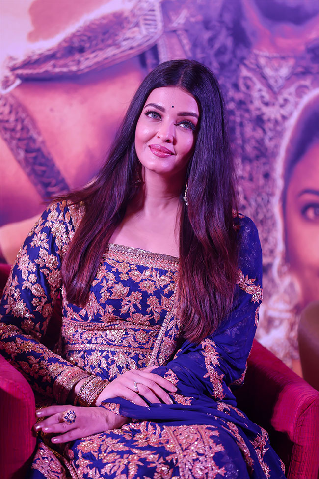 Aishwarya Rai Bachchan - Actress Profile, Pictures, Movies, Events |  nowrunning
